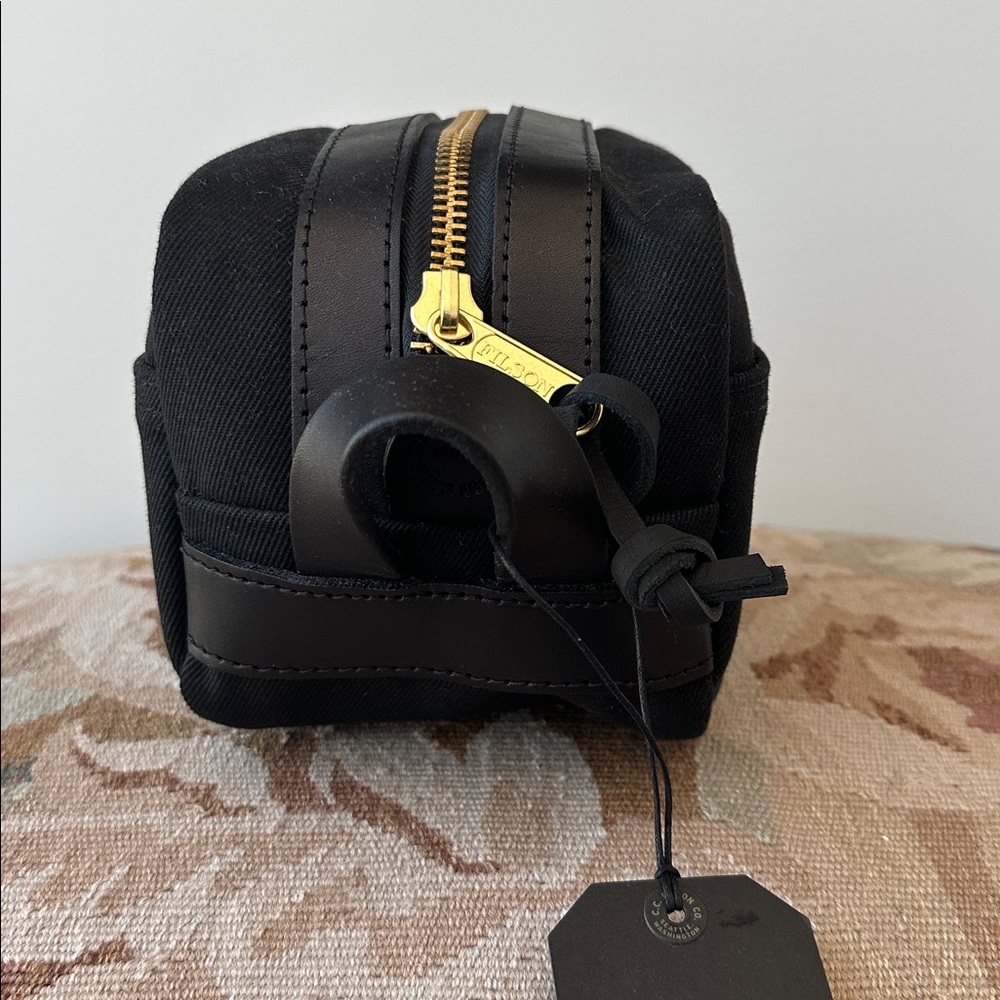 Filson Rugged Twill Dopp Black Toiletry Kit NWT - Picture 3 of 8